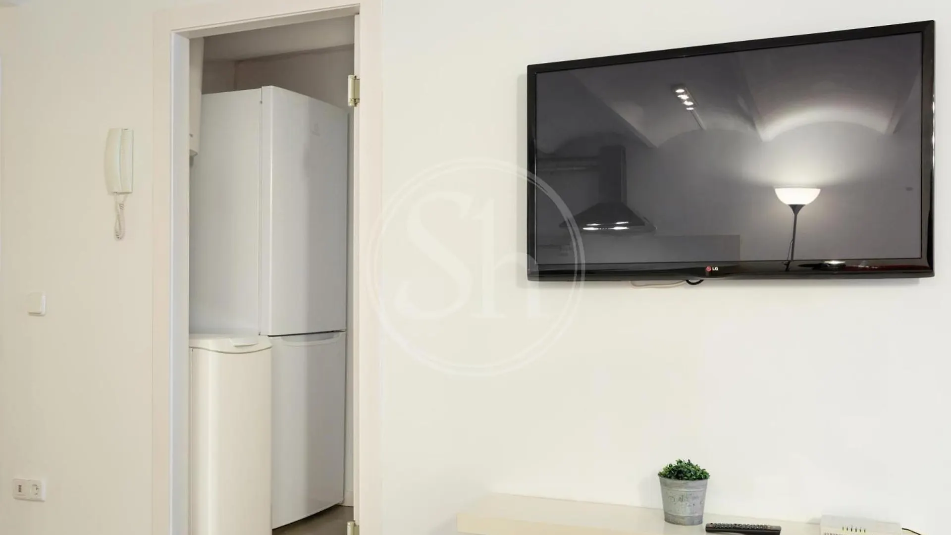 Apartamento En Villaroel 2 Barcelona