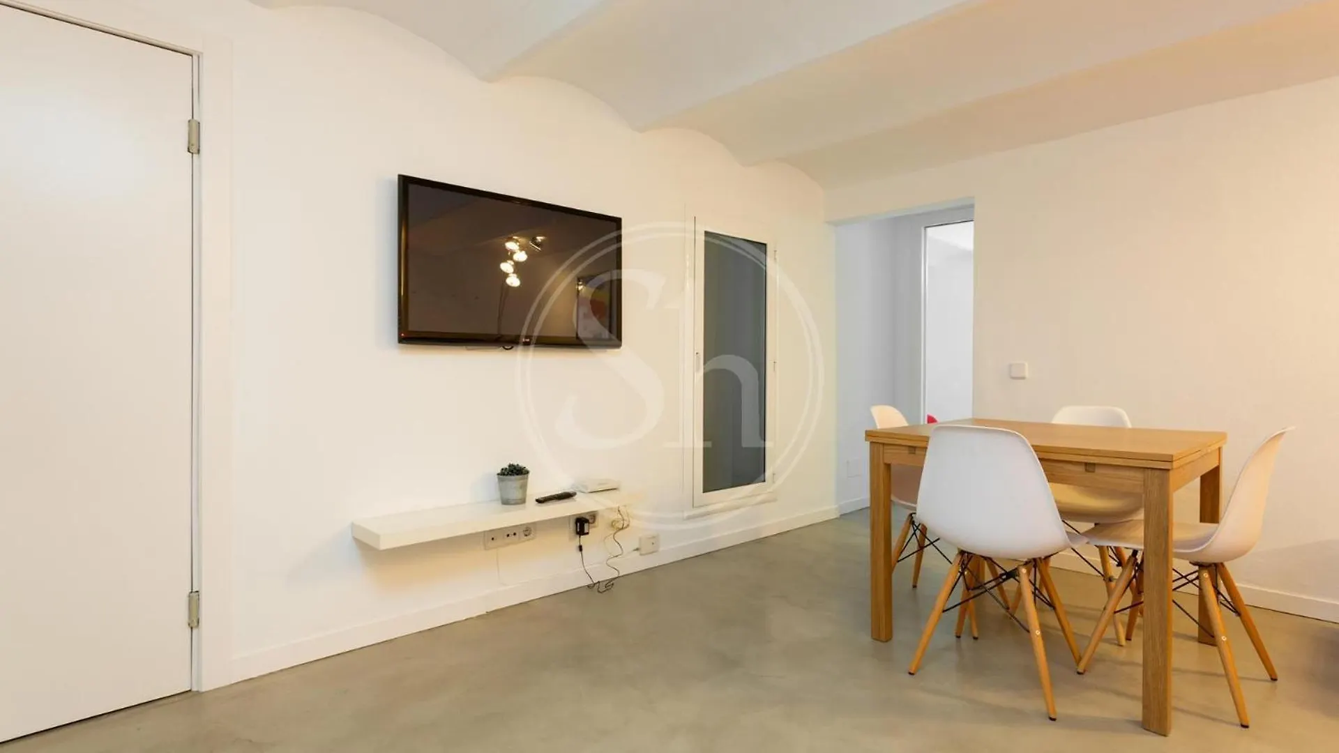 Apartamento En Villaroel 2 Barcelona 0*,
